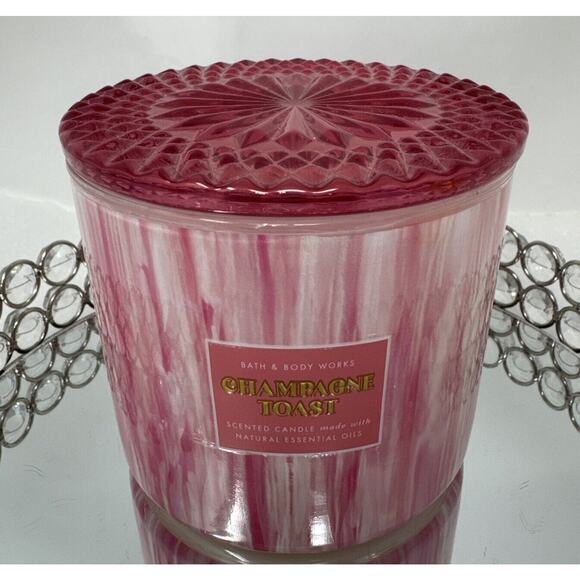 Bath & Body Works Champagne Toast Large Scented 3 Wick Candle Glass Lid 14.5 oz - Picture 2 of 4